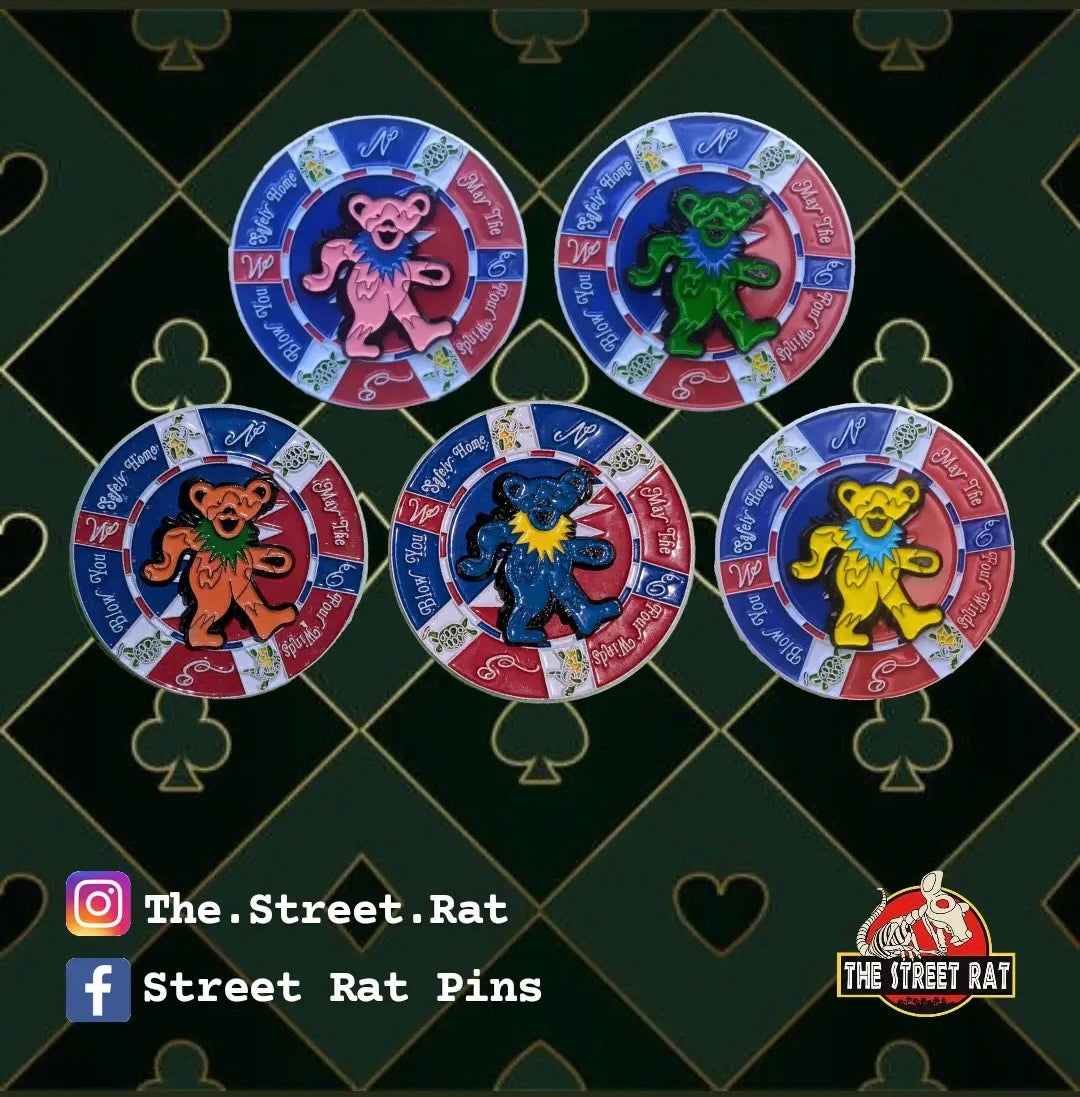 Poker Chip Compass Bear